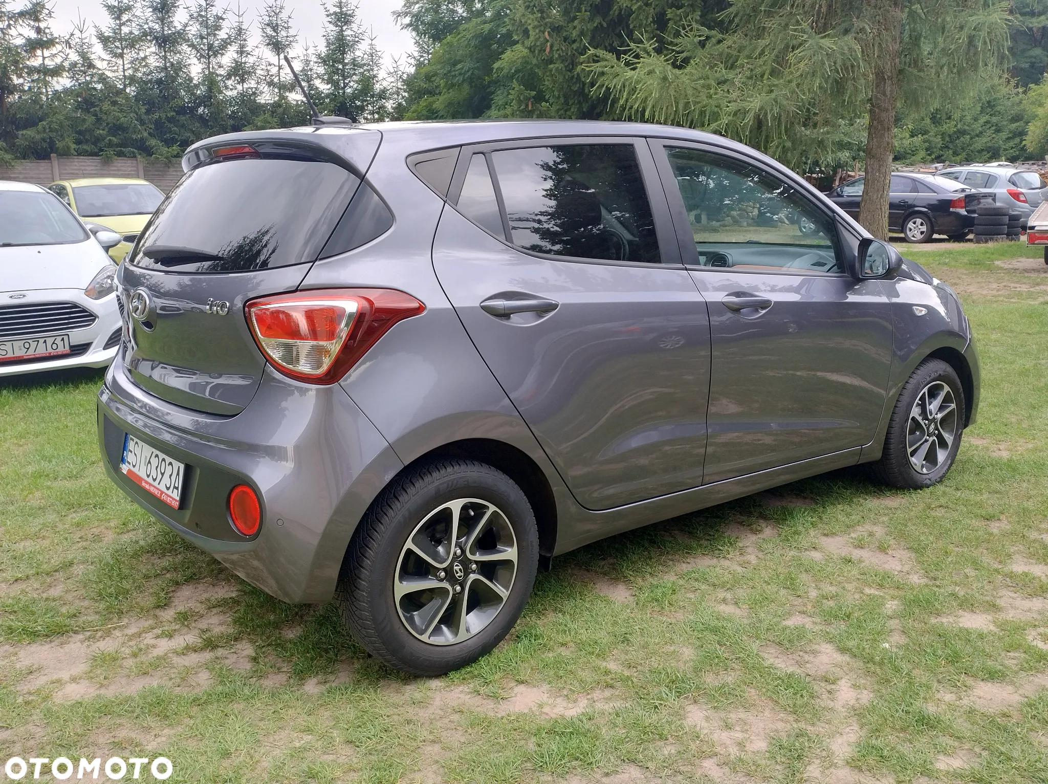 Hyundai i10 1.0 Premium - 11