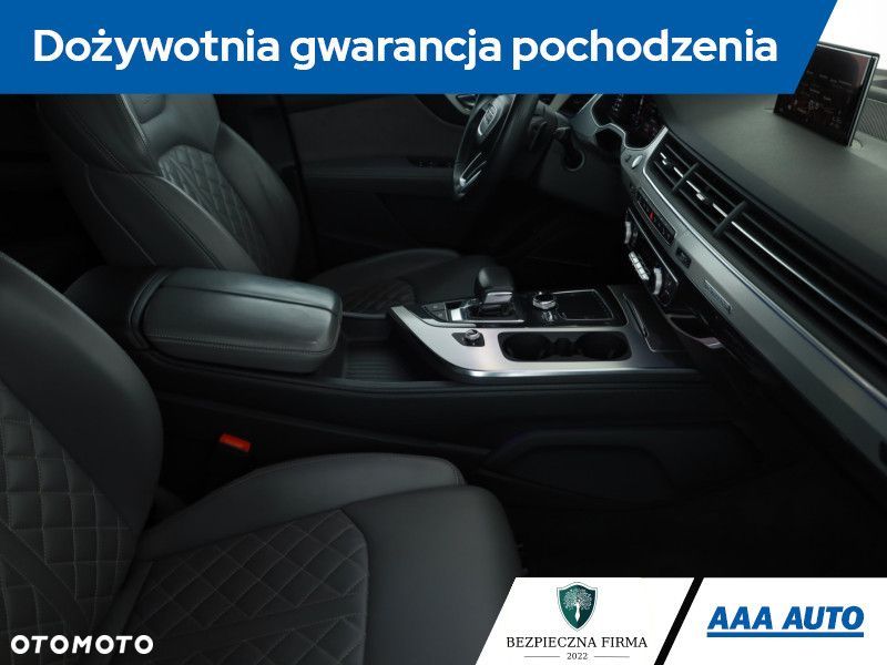 Audi Q7 - 21