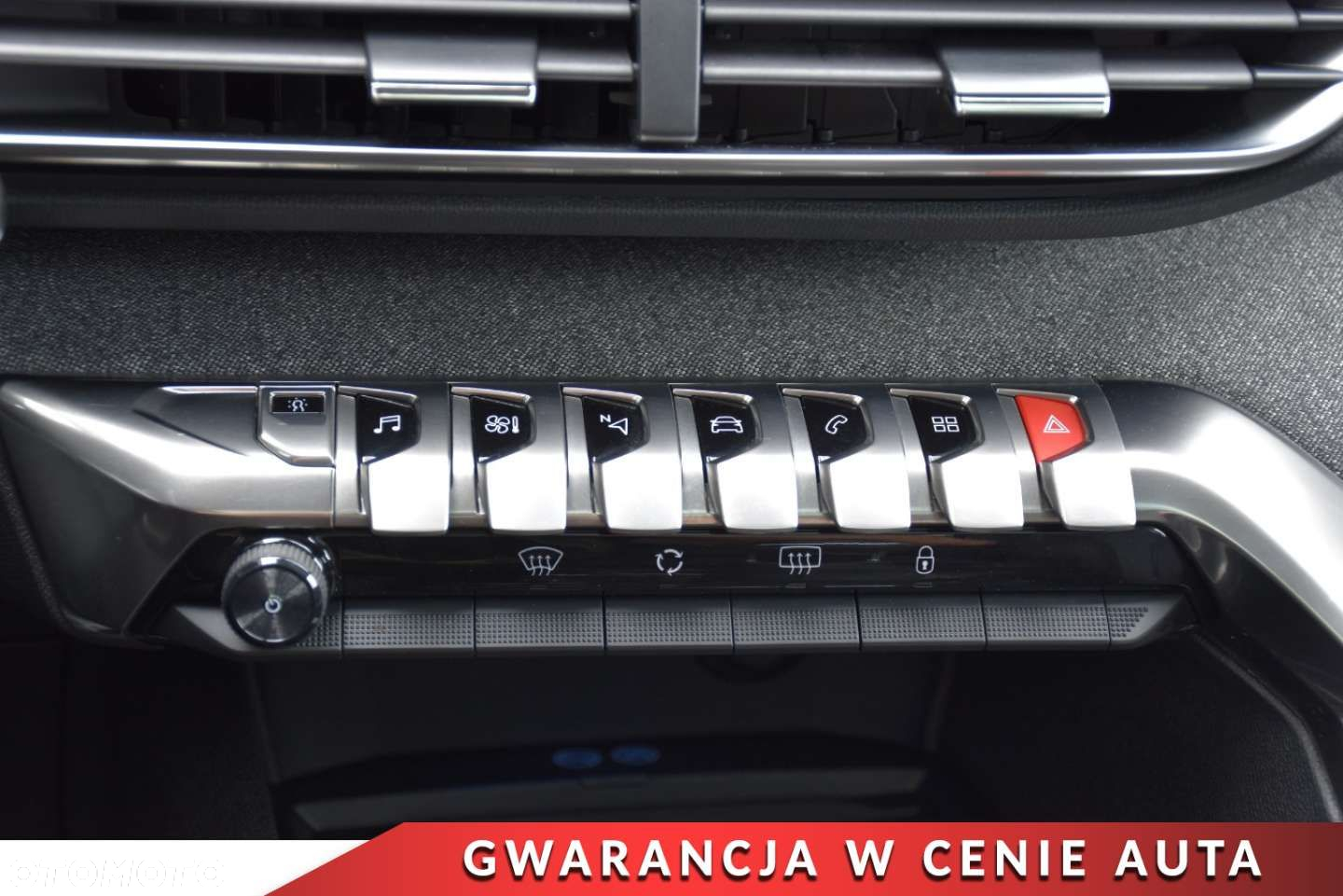 Peugeot 3008 1.5 BlueHDi Allure S&S - 17