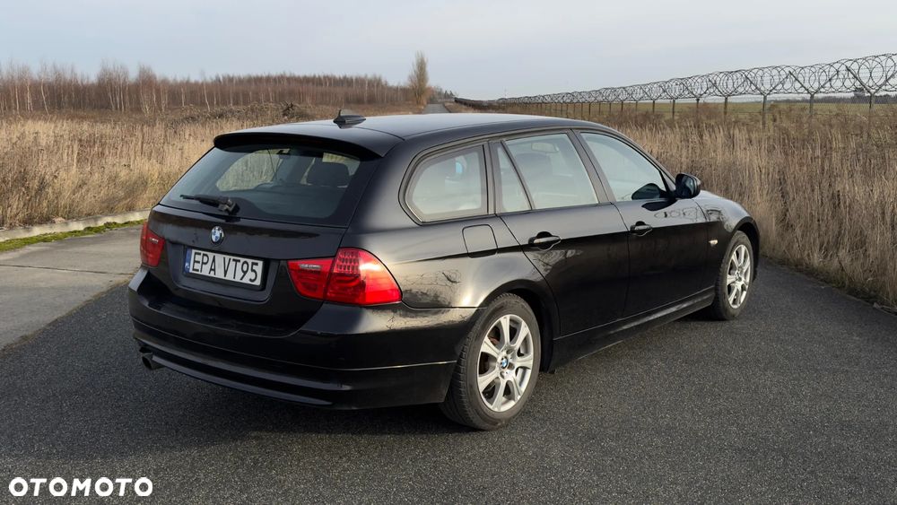 BMW Seria 3 - 29