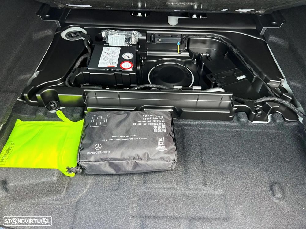 Mercedes-Benz A 180 Limousine d Business Solutions Aut. - 47