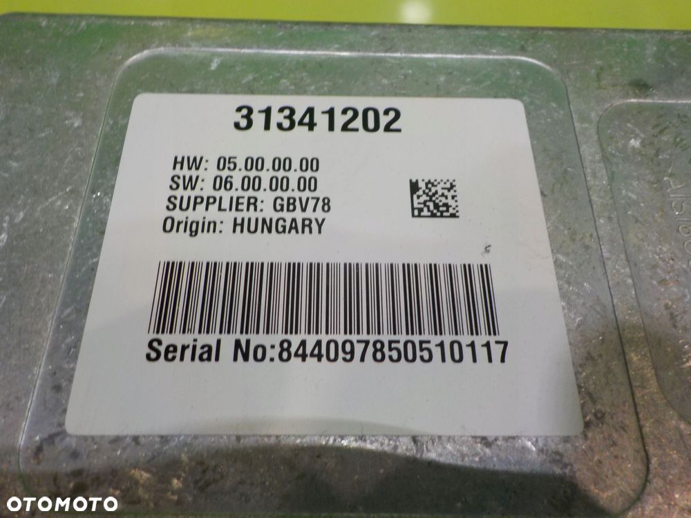 VOLVO V60 I S60 II 11r 2.4 D5 KOMBI wzmacniacz 31341202 - 3