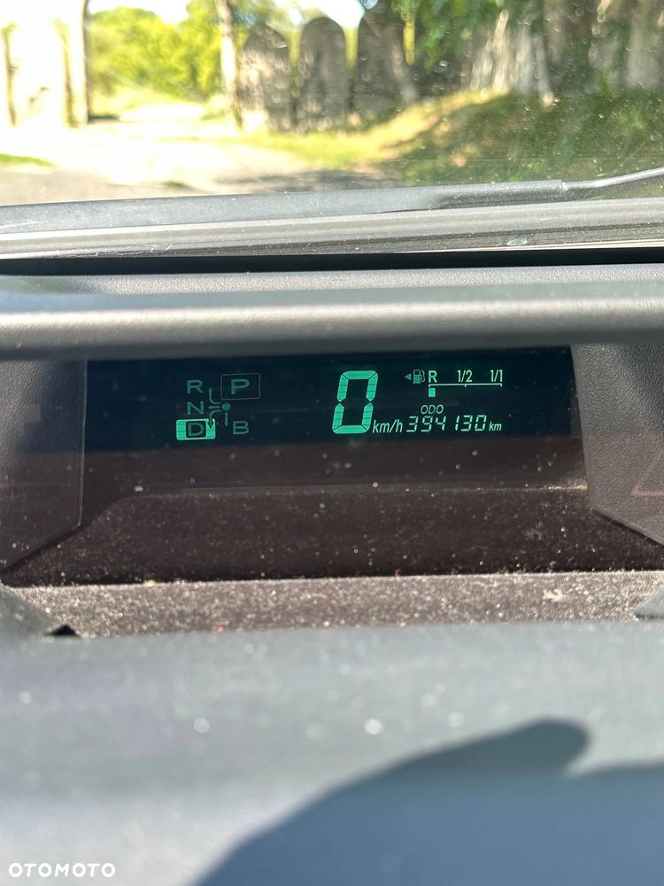 Toyota Prius 1.5 VVT-i Prestige - 8