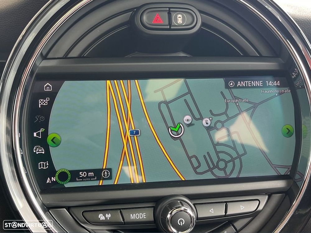 MINI 3 Portas Cooper SE S - 14