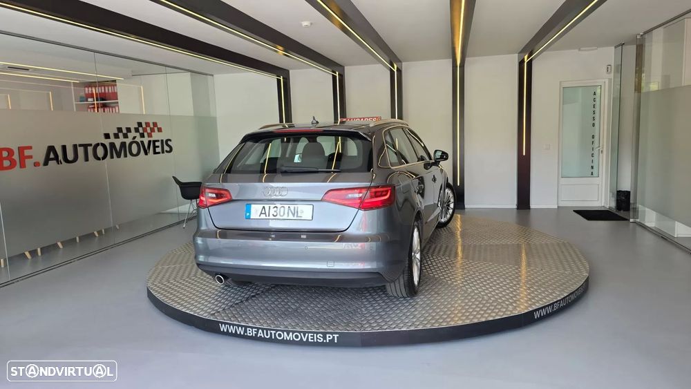 Audi A3 Sportback 1.6 TDI Sport - 17