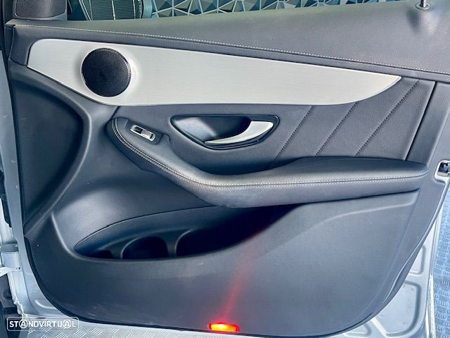 Mercedes-Benz GLC 300 de Coupe 4Matic 9G-TRONIC AMG Line Plus - 45