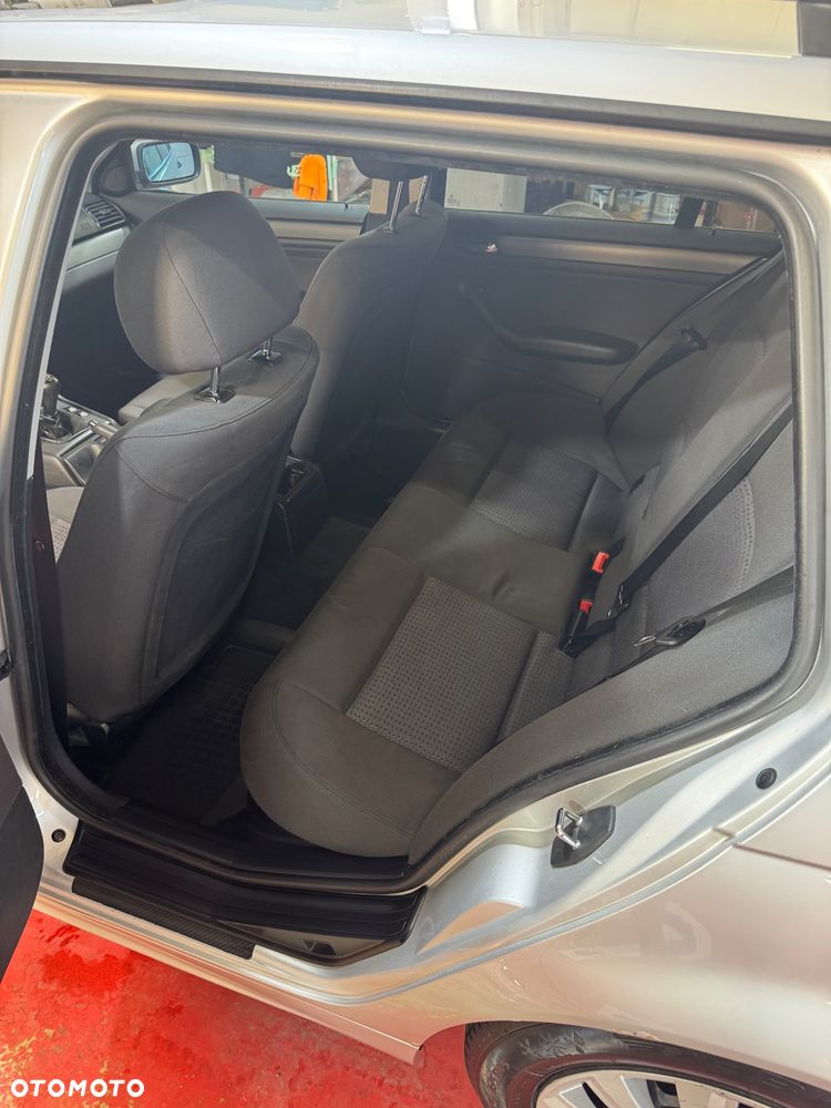 BMW Seria 3 - 14