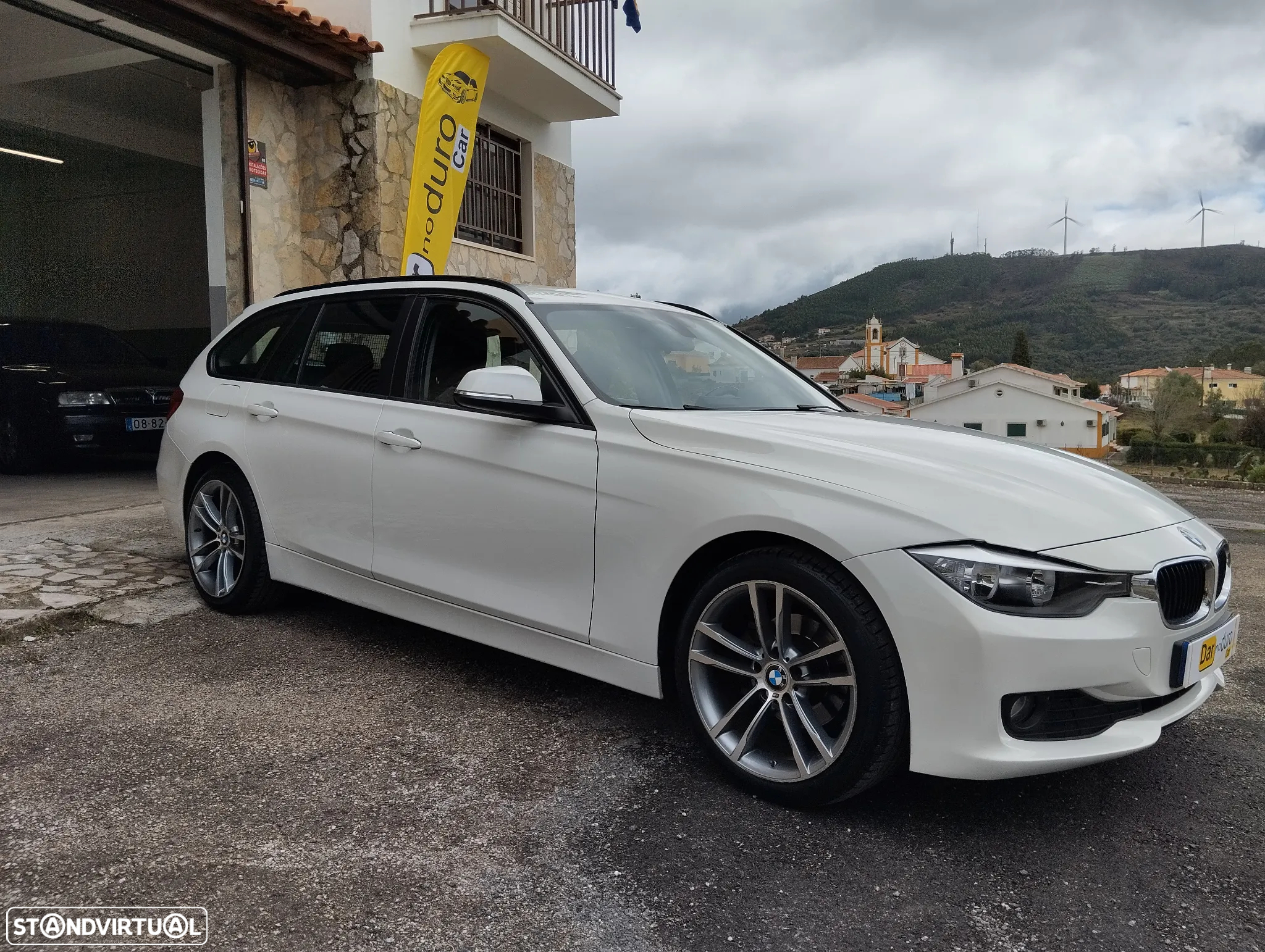 BMW 318 d Touring Line Sport - 9