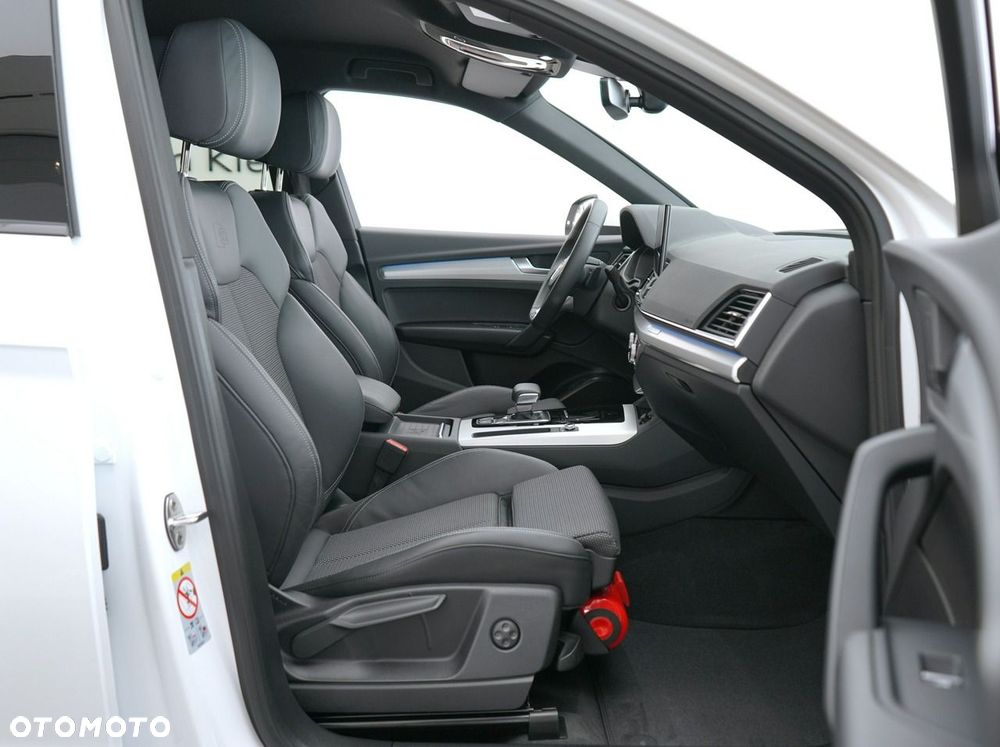 Audi Q5 Sportback - 25