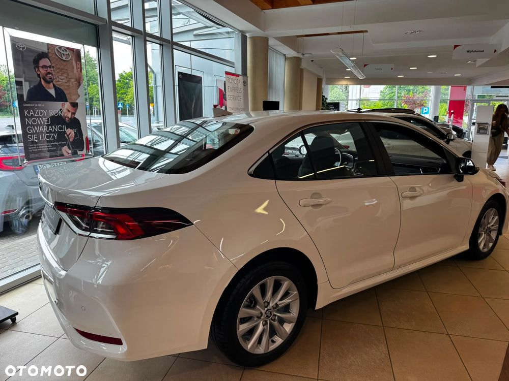 Toyota Corolla 1.5 Comfort - 3