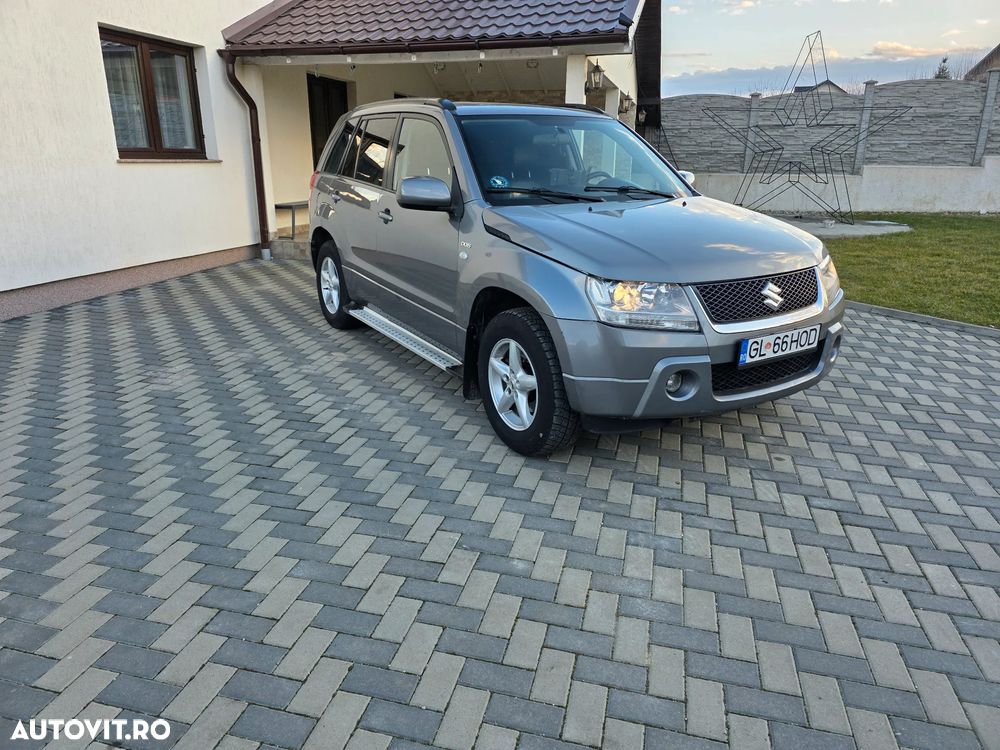 Suzuki Grand Vitara 1.9 DDiS Club - 2