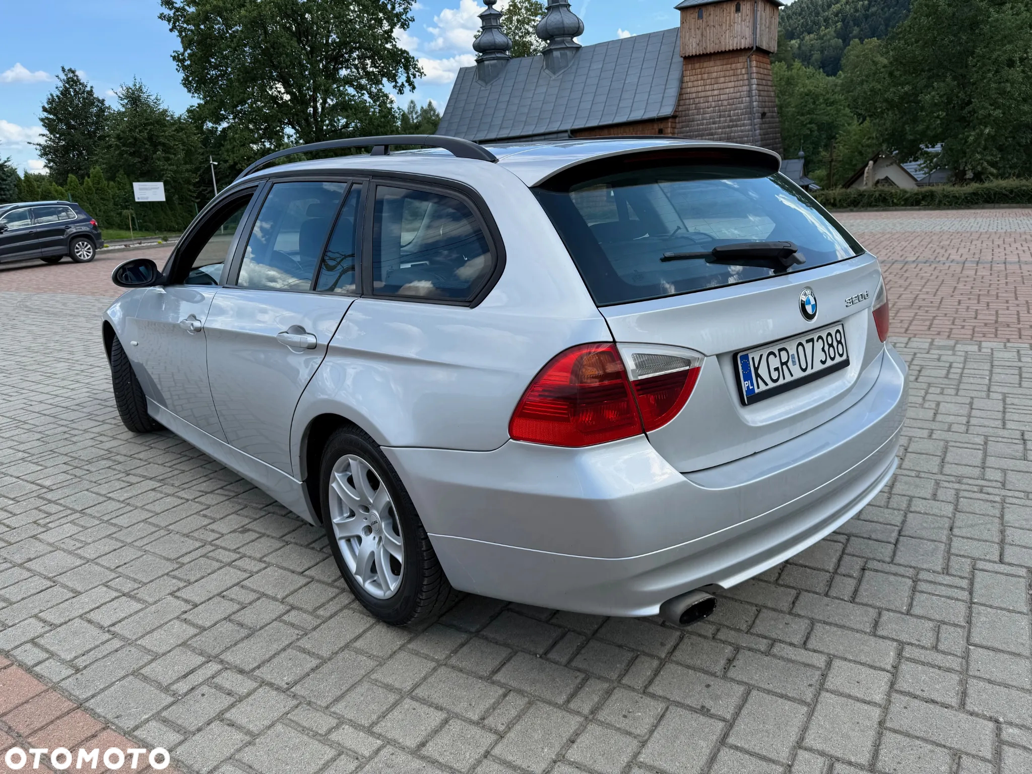 BMW Seria 3 320d DPF Touring - 5
