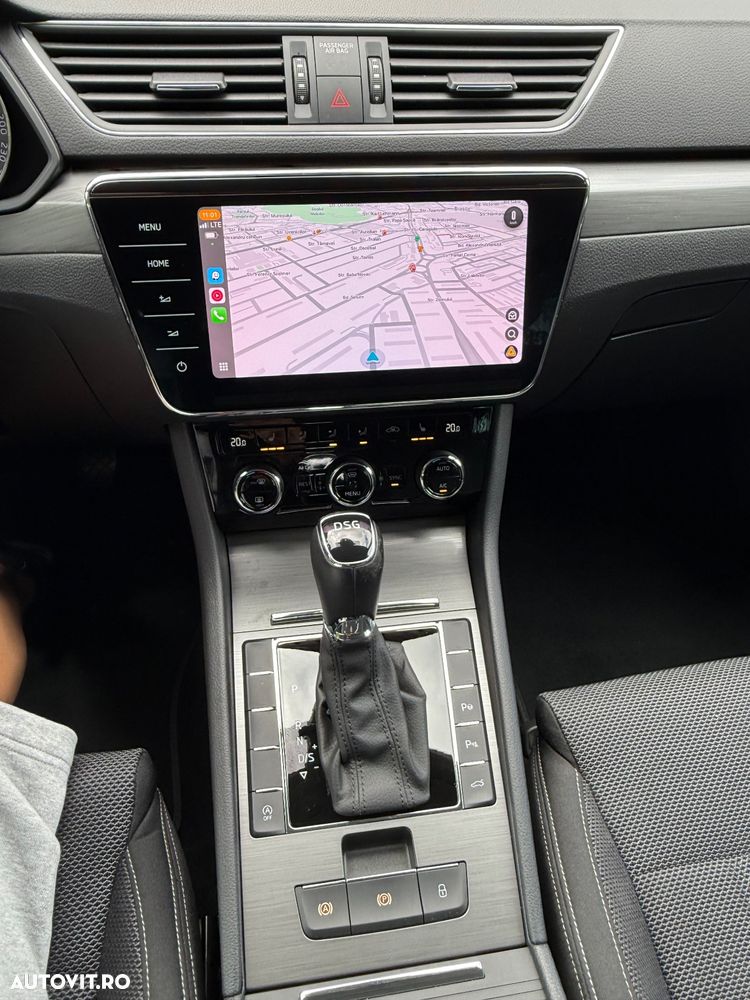 Skoda Superb 2.0 TDI DSG Ambition - 27