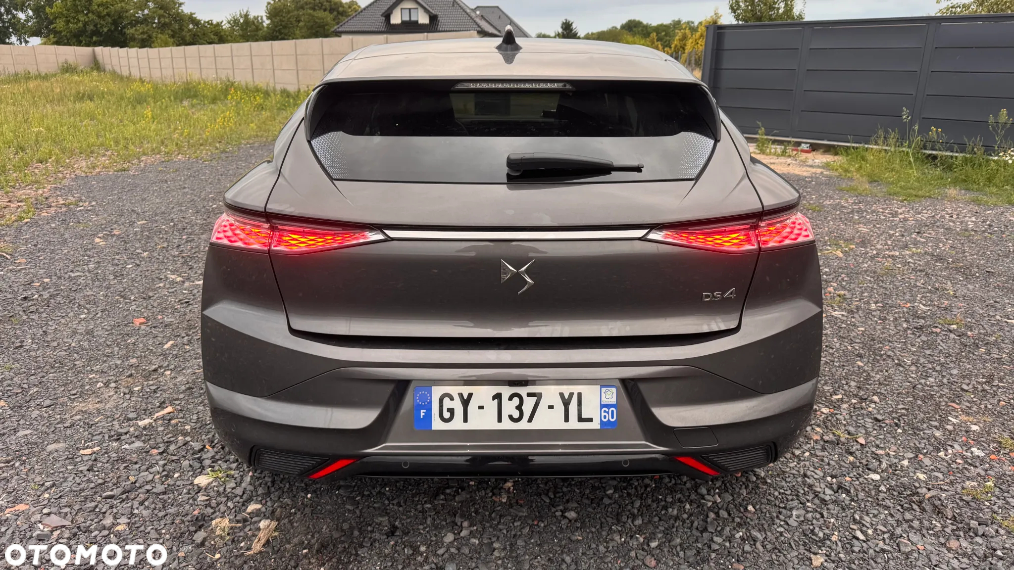 DS Automobiles DS 4 1.5 BlueHDi Étoile Alcantara - 4