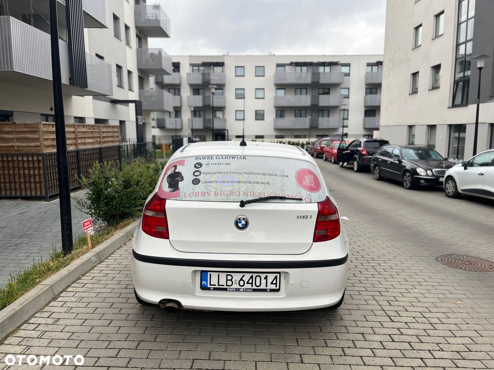BMW Seria 1 116i - 5