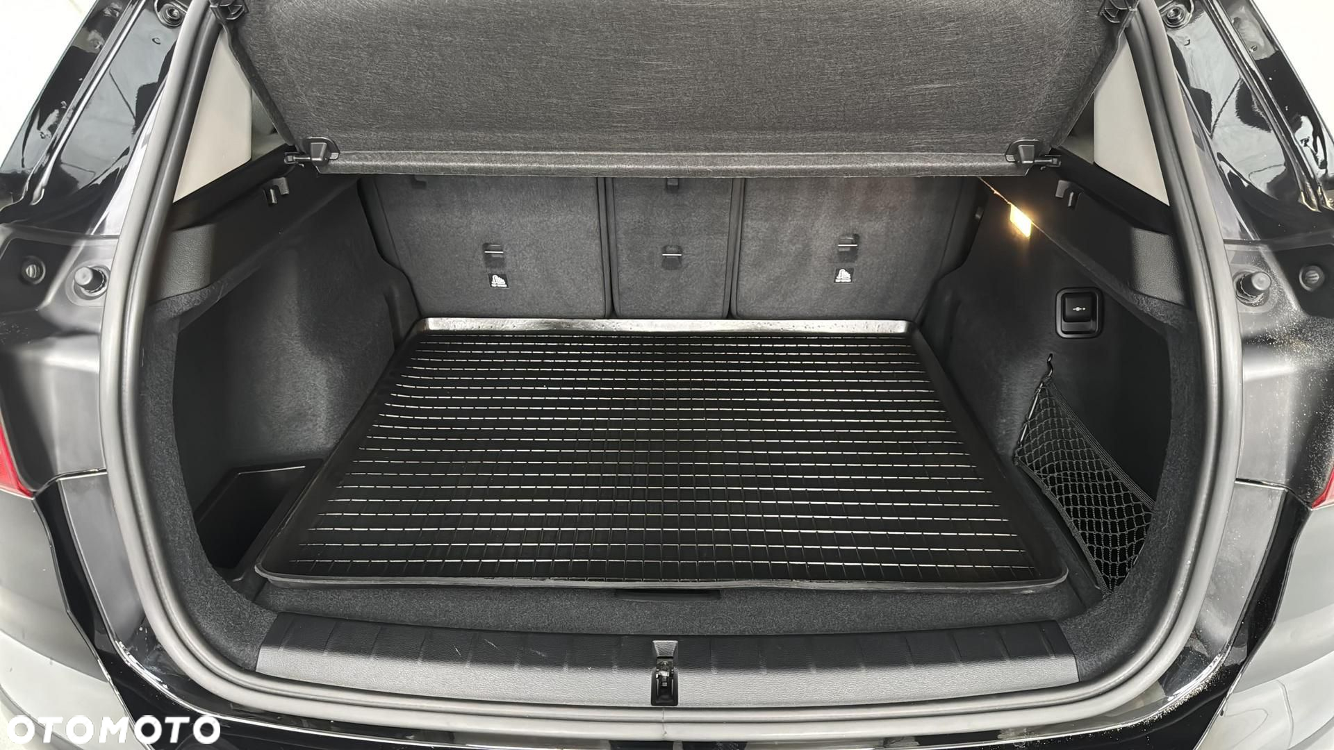 BMW X1 sDrive18d - 19