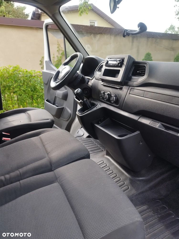Renault Master - 10