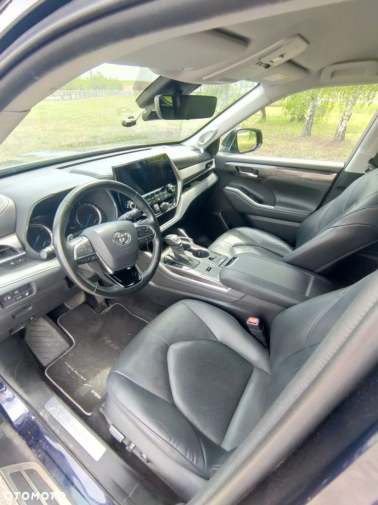 Toyota Highlander 2.5 Hybrid Prestige - 23