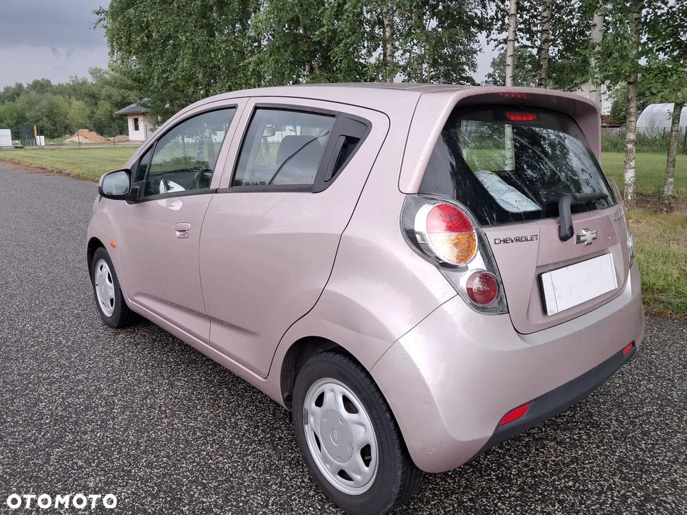 Chevrolet Spark - 4