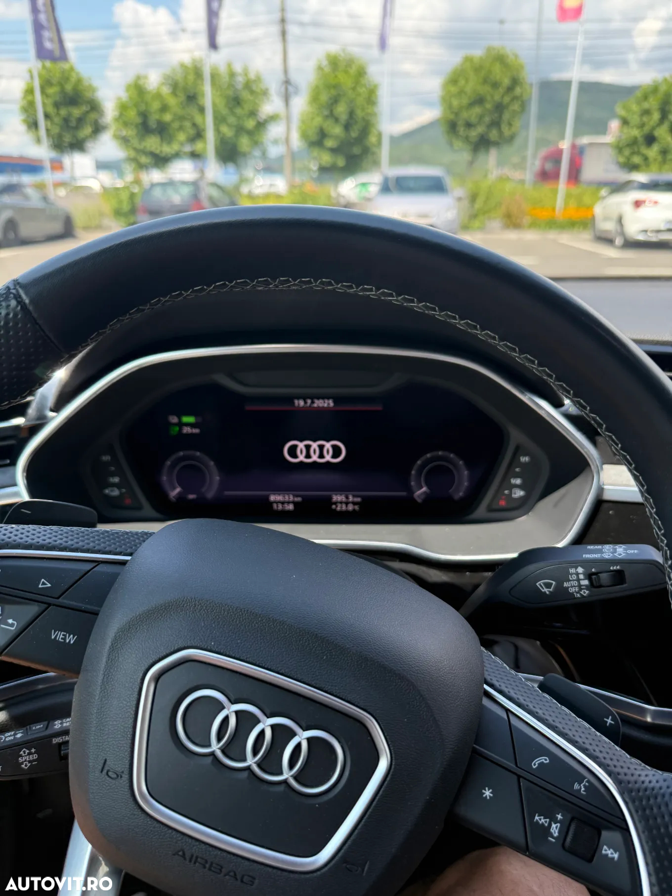 Audi Q3 45 TFSIe Sportback S tronic S line - 8