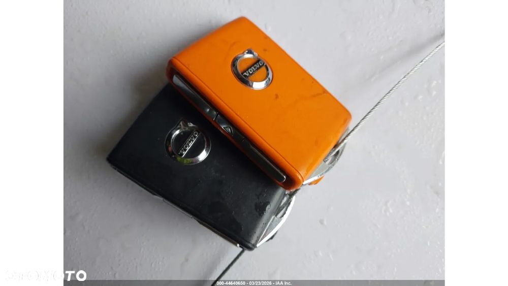 Volvo XC 60 B5 B AWD Plus Bright - 14