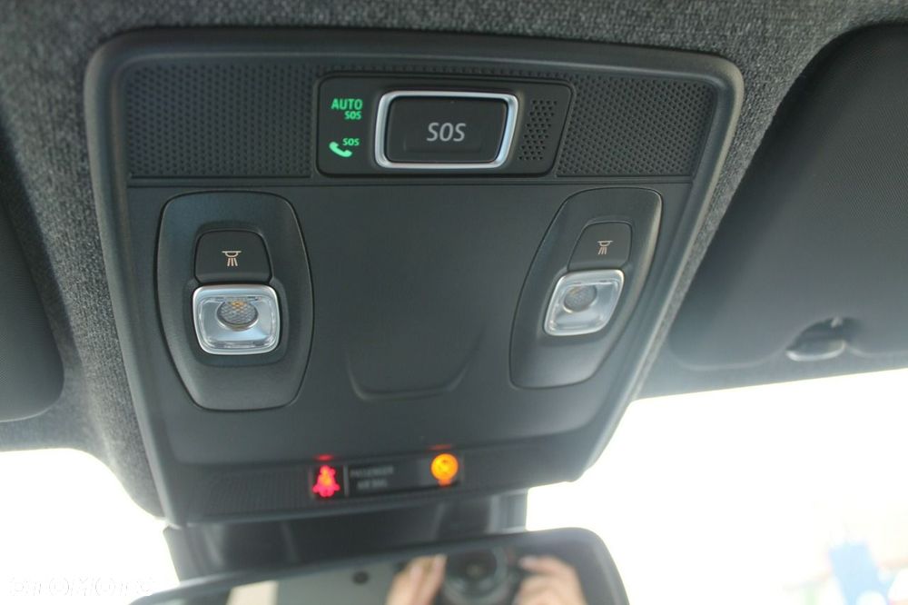 Renault Clio - 24