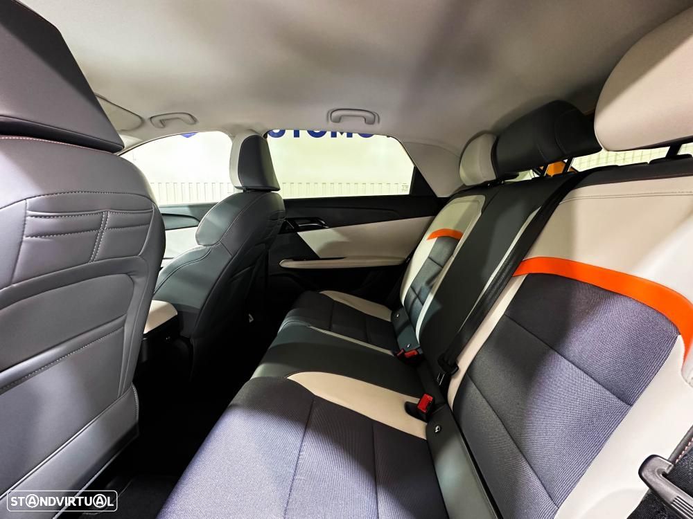MG MG4 64 kWh Luxury - 10