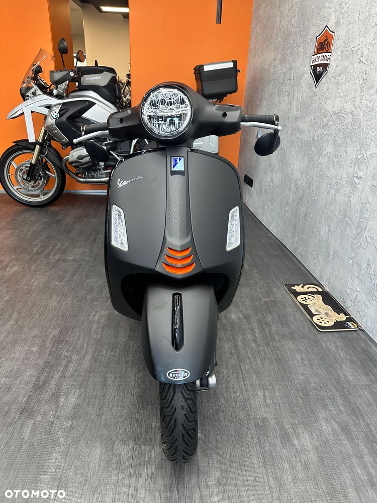 Vespa GTS - 4