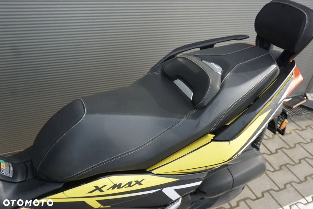 Yamaha X-max - 4