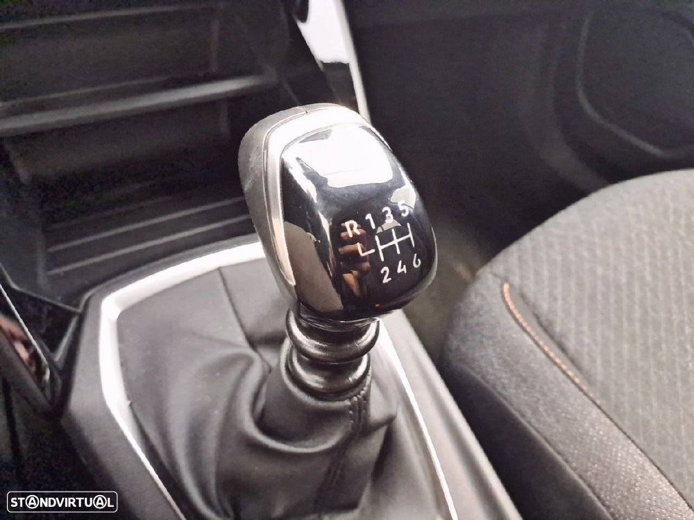 Peugeot 2008 1.2 PureTech Style - 22