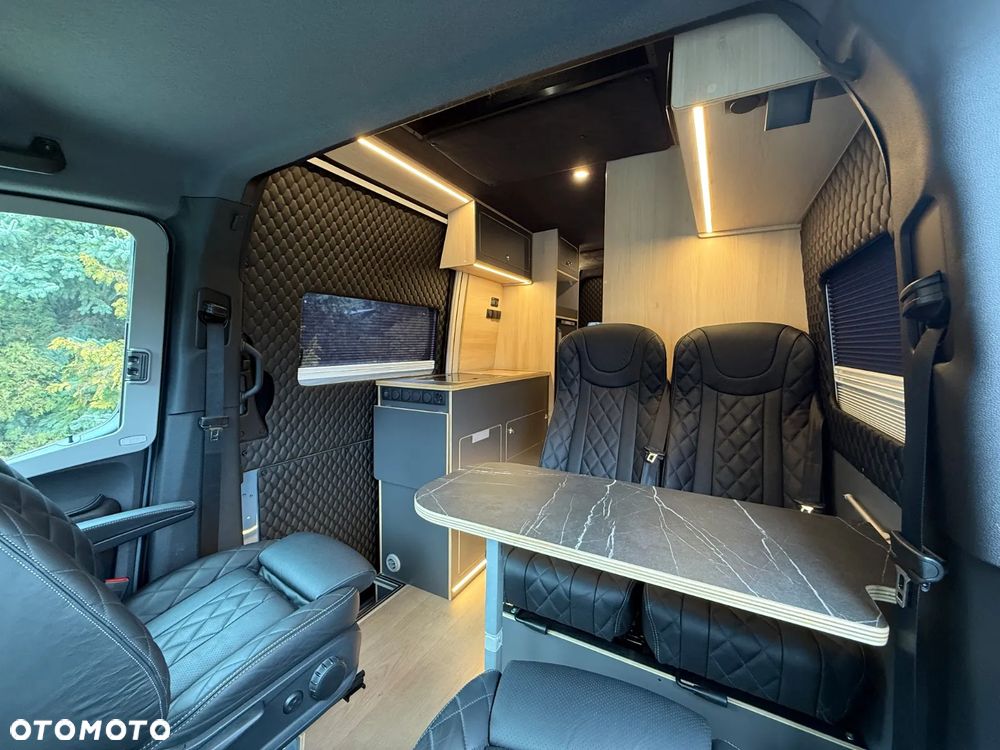 Mercedes-Benz Sprinter 319 CDI 4x4 - 7