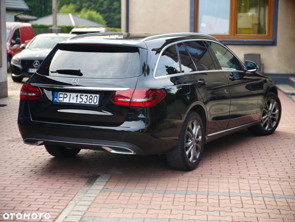 Mercedes-Benz Klasa C 220 d 9G-TRONIC - 25