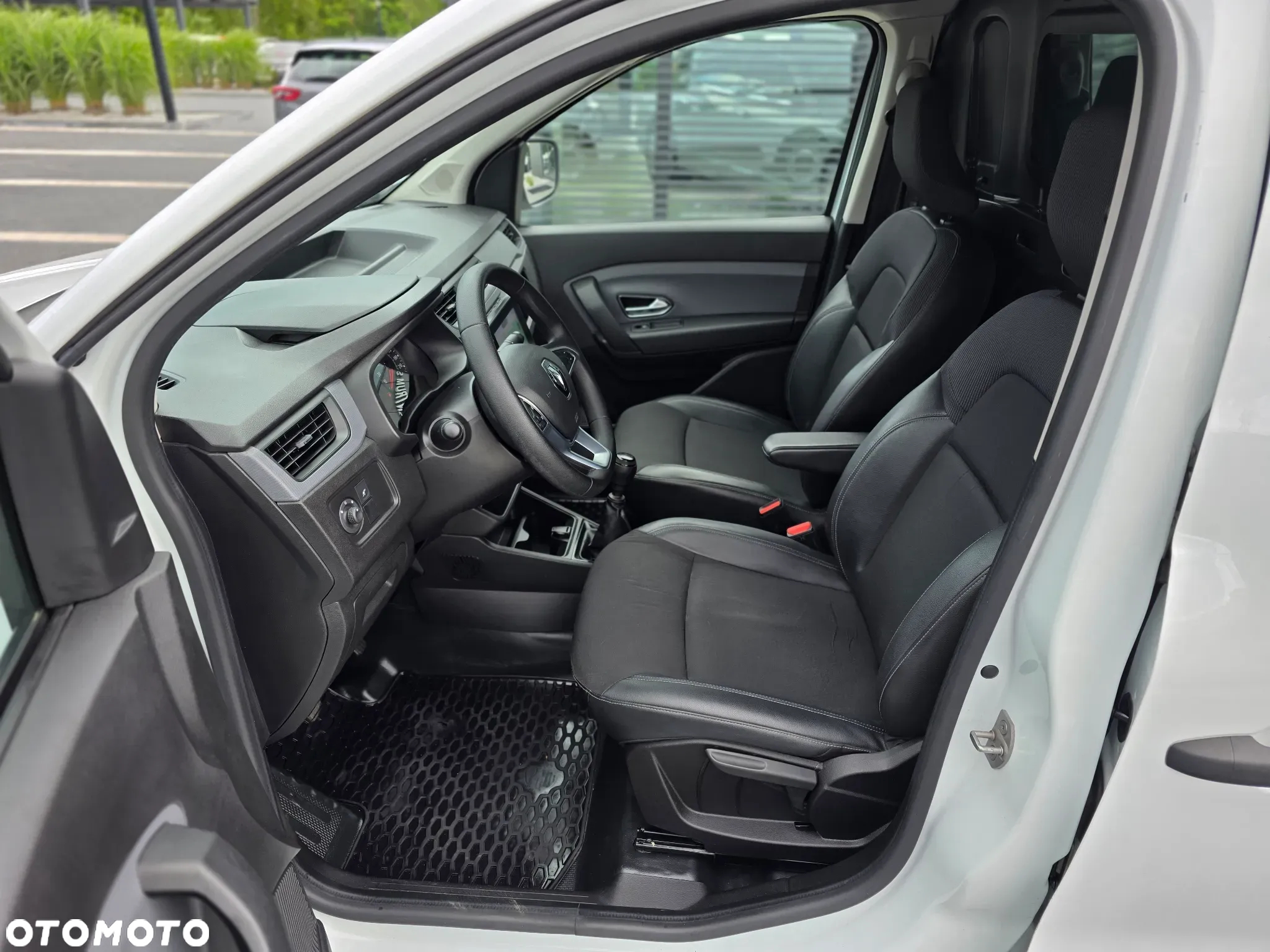 Renault Renault Express 1.3 Tce Pack Clim Kangoo 2022Rok BEZWYPADKOWE z Polskiego Salonu I Bogate Wyposażenie min: Kamera Cofania Klimatyzacja i Nawigacja I Kilka Sztuk Do Wyboru I Faktura Vat 23%I ZAPRASZAMY - 21