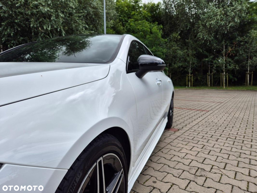Mercedes-Benz CLA 250 4-Matic 7G-DCT - 7