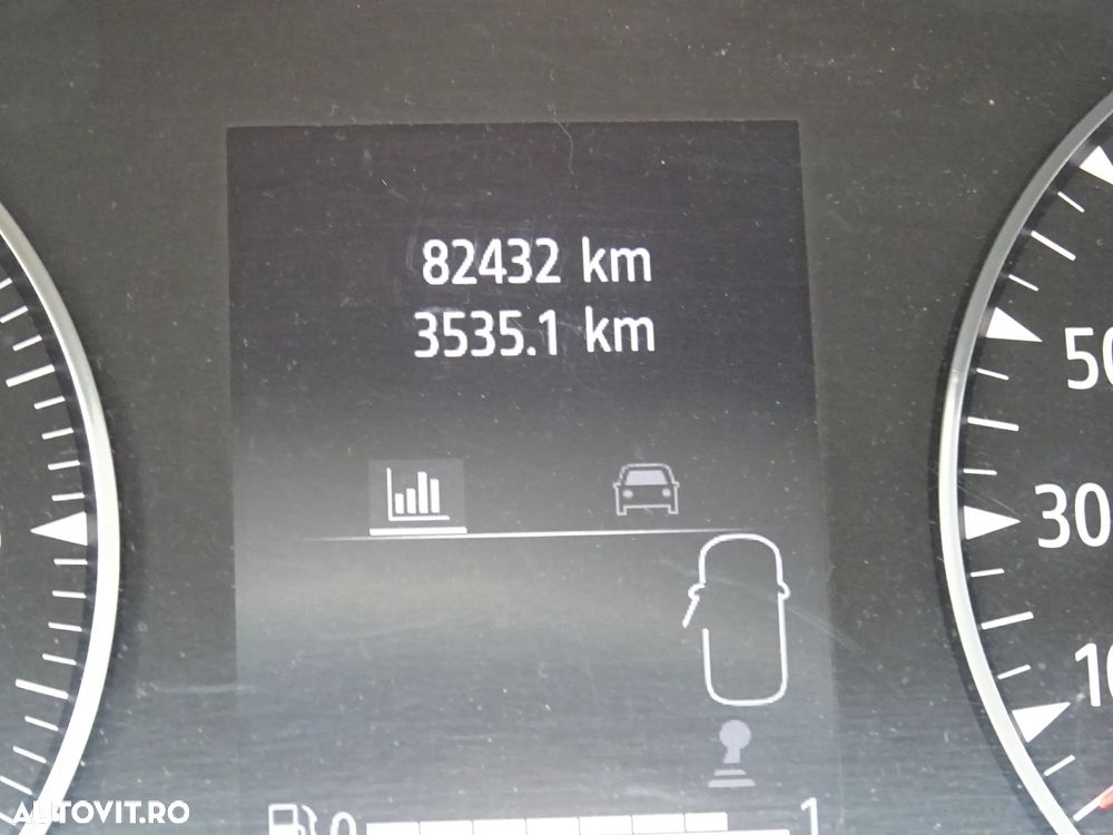 Dacia Sandero TCe 90 Essential - 9