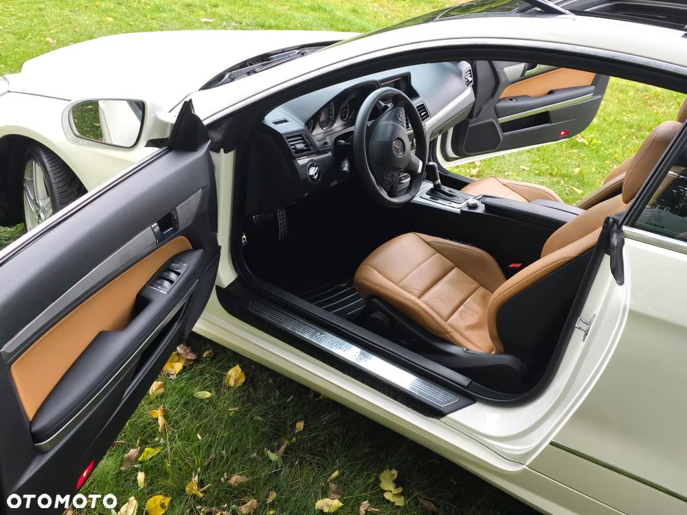 Mercedes-Benz Klasa E 250 Coupe BlueEFFICIENCY 7G-TRONIC Avantgarde - 15