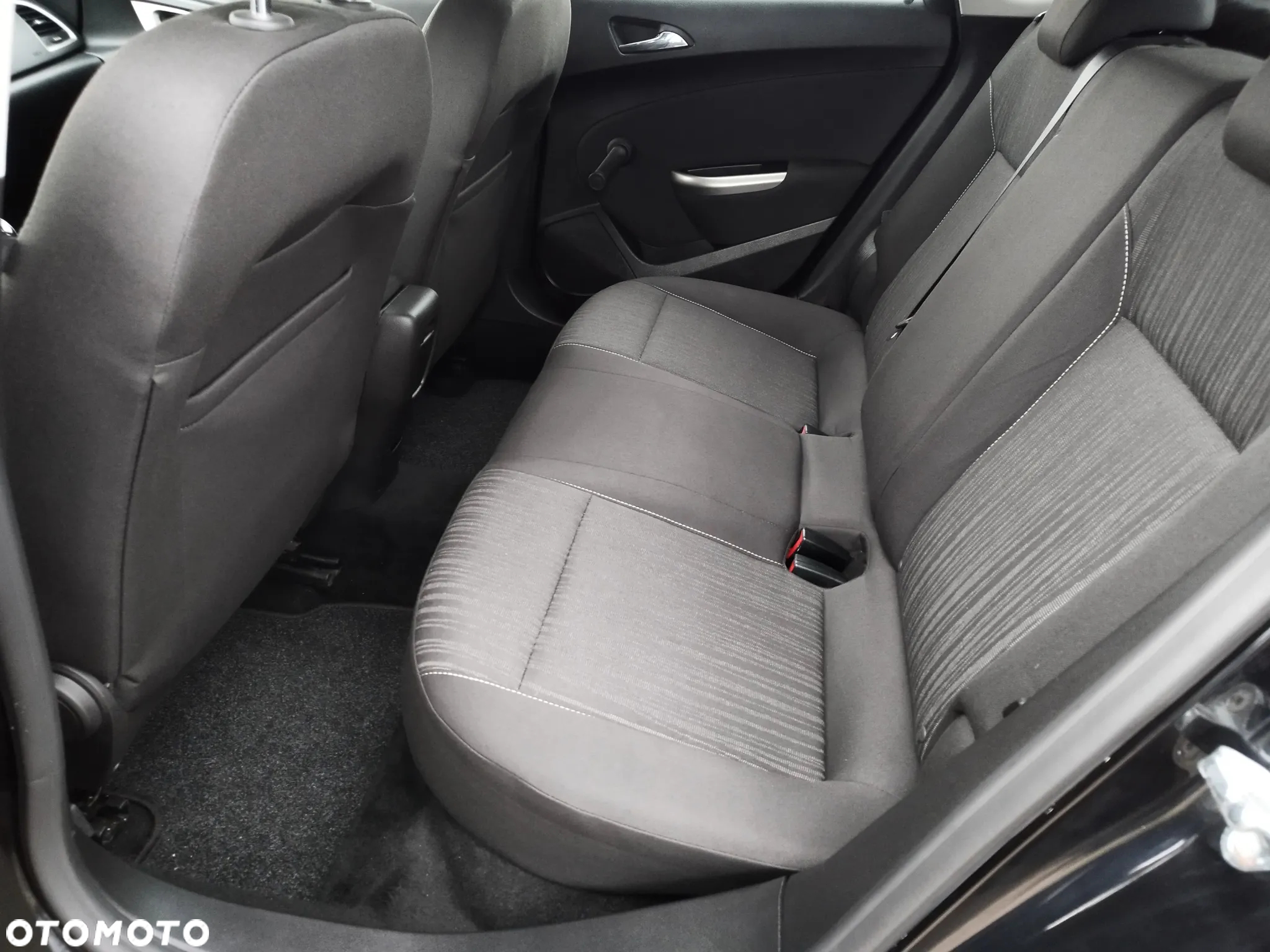 Opel Astra 1.6 Active - 20