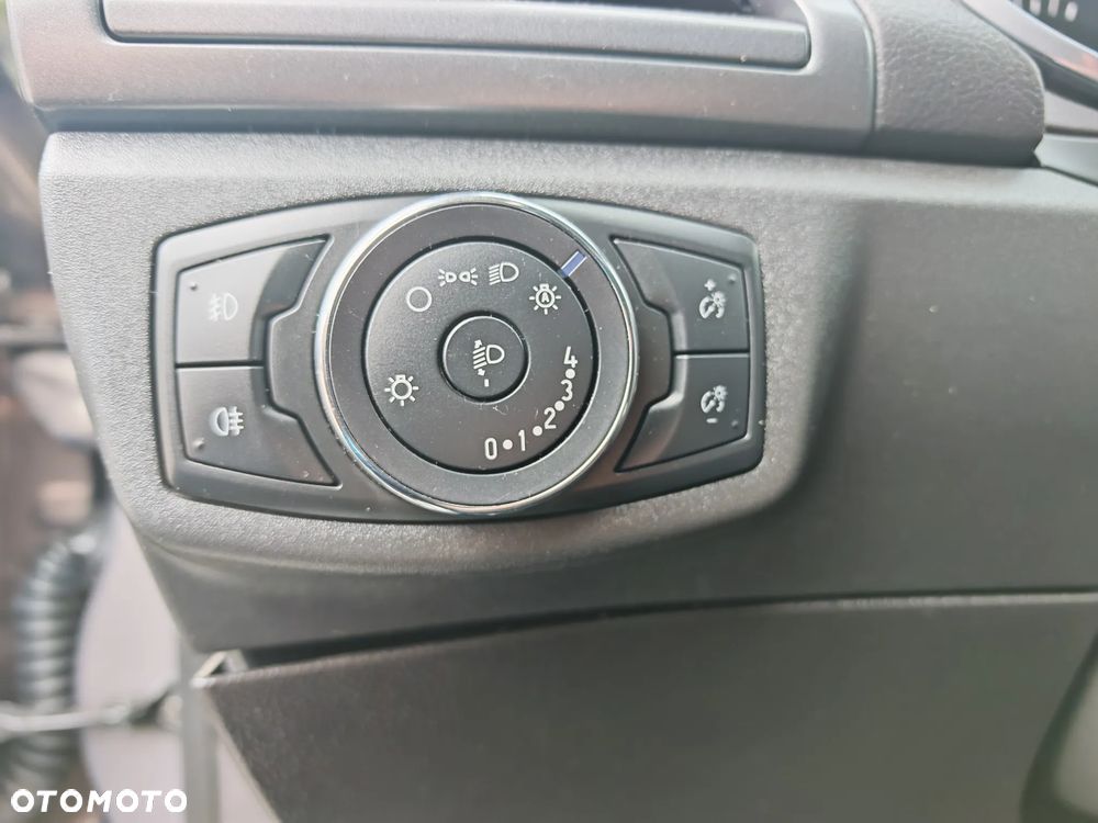 Ford Mondeo 1.5 EcoBoost Titanium - 25