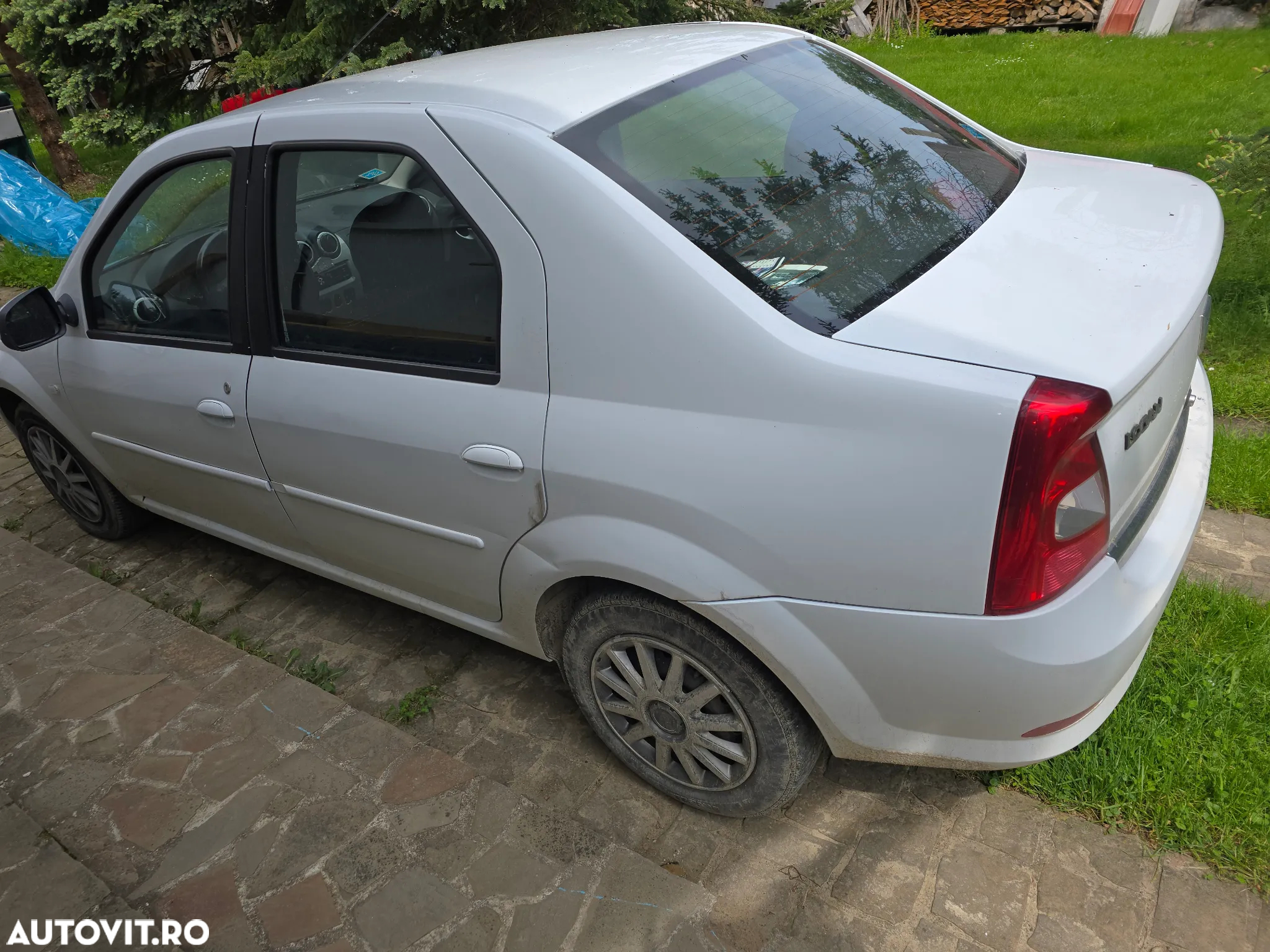 Dacia Logan 1.6 MPI Preference - 3