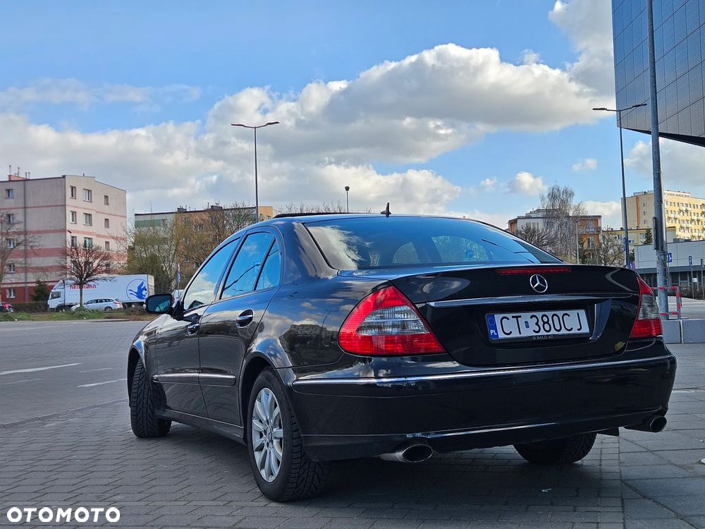 Mercedes-Benz Klasa E 320 CDI Elegance - 4