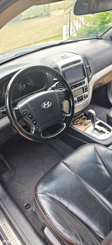 Hyundai Santa Fe - 16