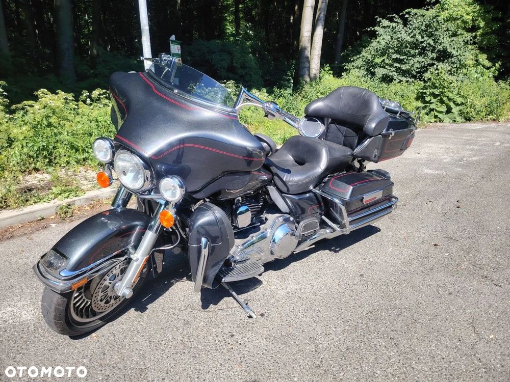 Harley-Davidson FLHTCU Ultra - 22