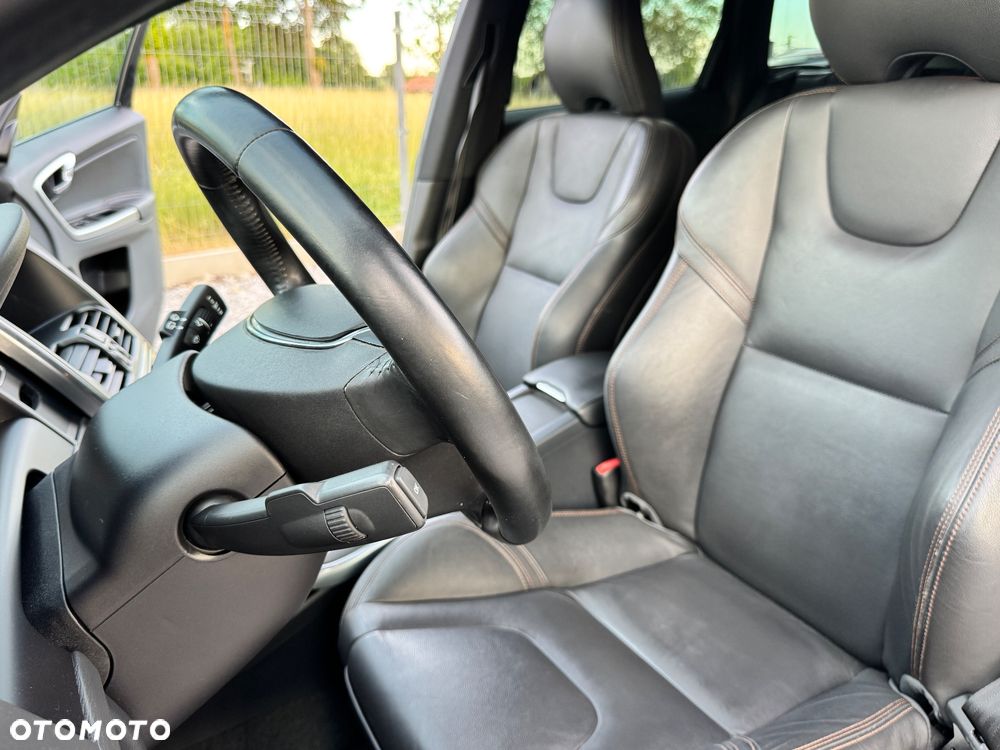 Volvo XC 60 D4 Summum - 23