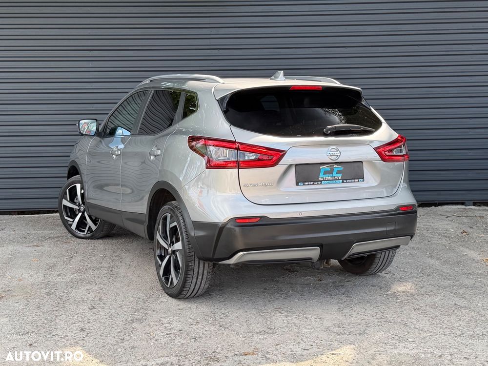 Nissan Qashqai 1.6 DCI TEKNA+ - 6