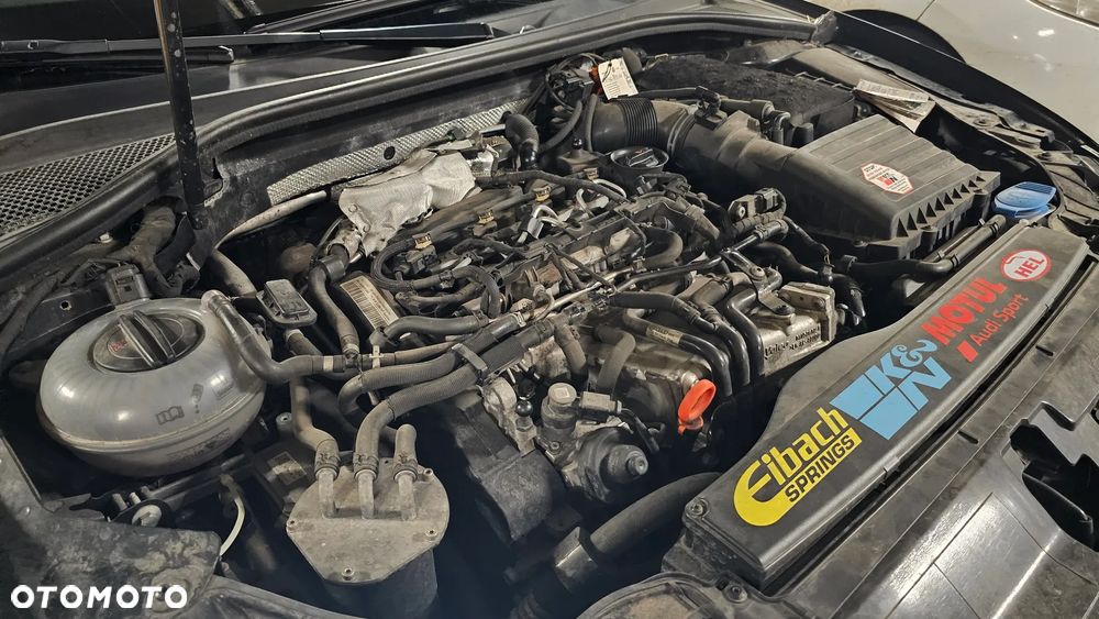 Audi A3 Sportback 2.0 TDI S tronic S line Sportpaket - 17