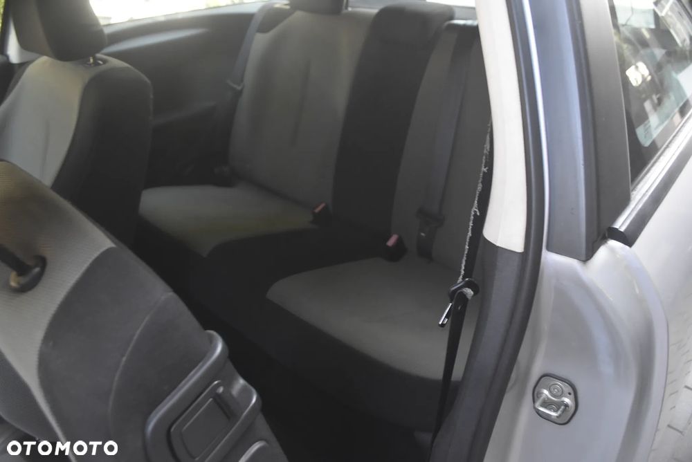 Citroën C4 HDi 110 FAP Tendance - 8