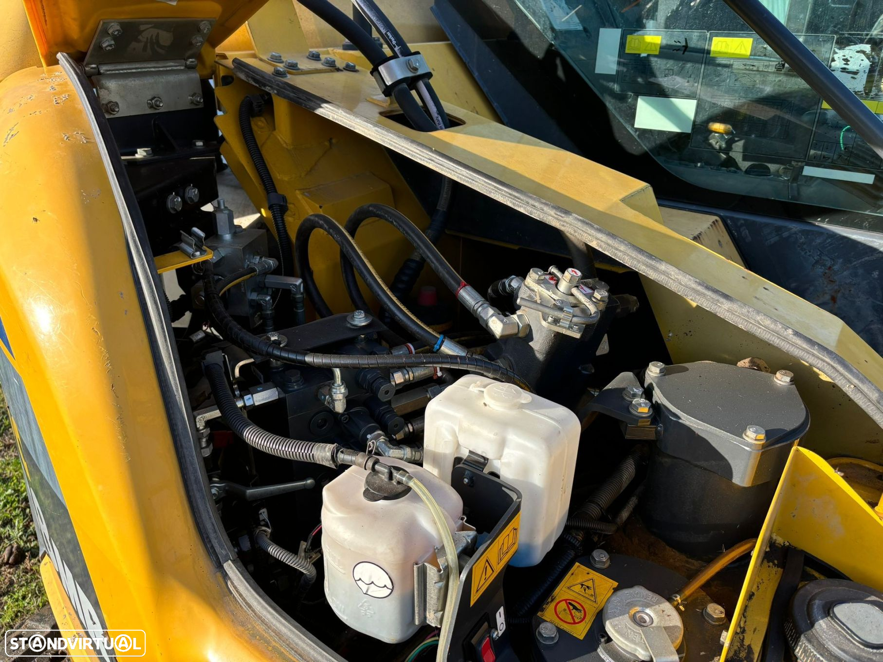 Komatsu PC88 MR2 RAIO 0 - 8