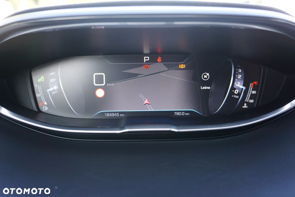 Peugeot 3008 BlueHDi 180 Stop & Start EAT8 GT - 32