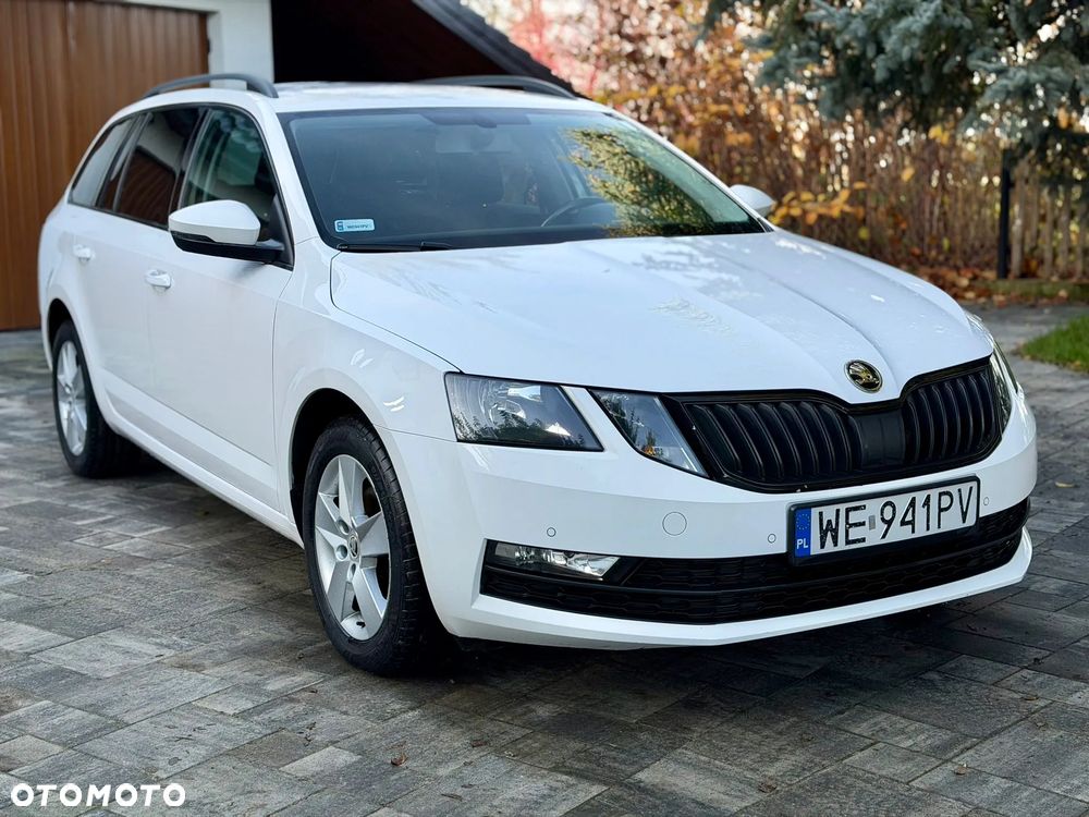Skoda Octavia 1.6 TDI Ambition - 2