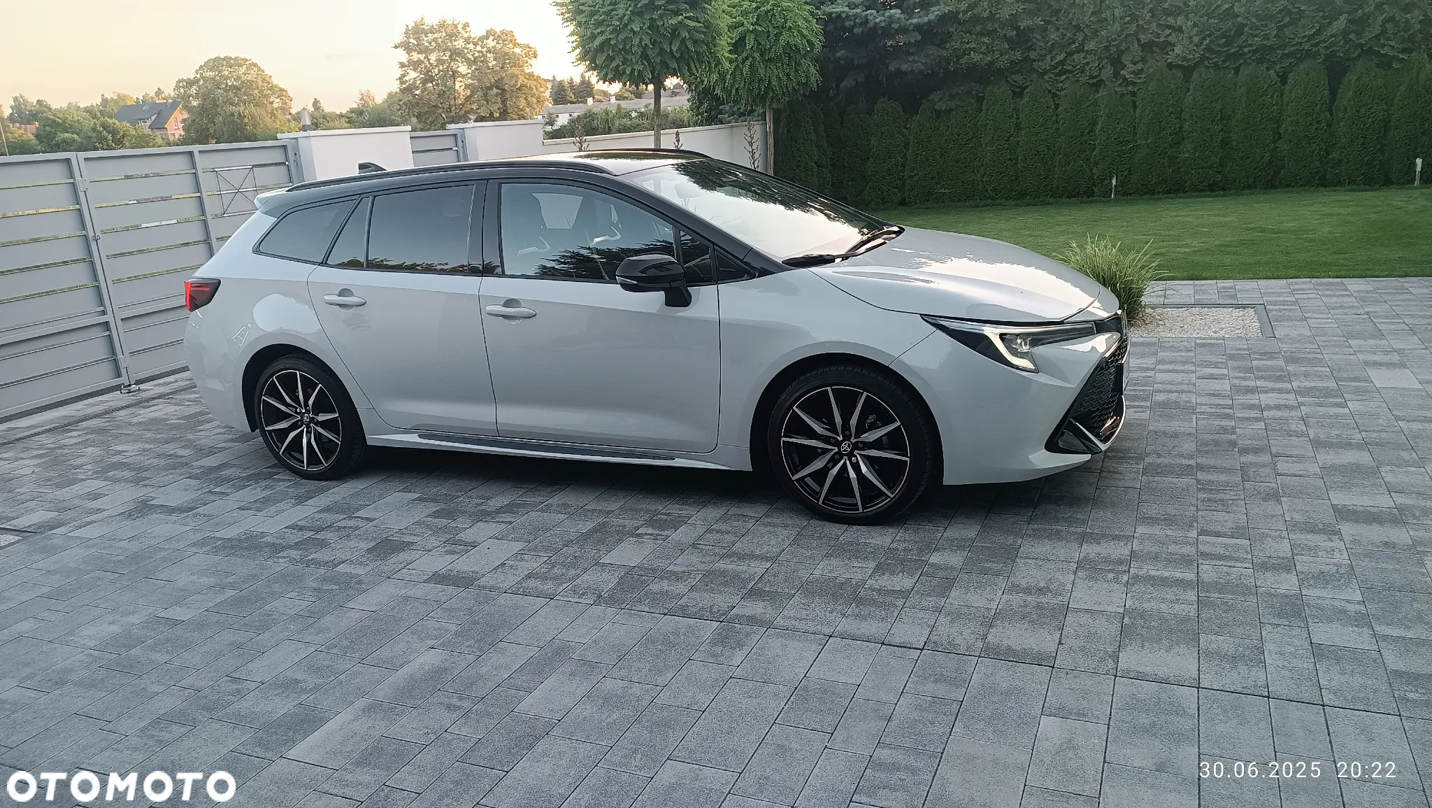 Toyota Corolla 1.8 Hybrid GR Sport - 4